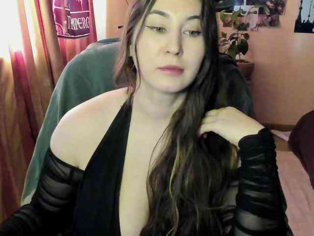 TemptingFable webcam