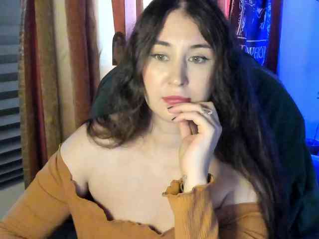 TemptingFable webcam