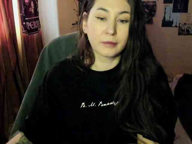 TemptingFable webcam