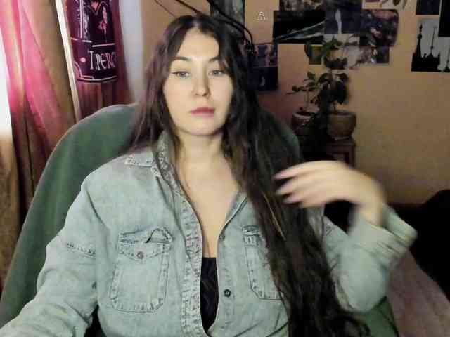 TemptingFable webcam