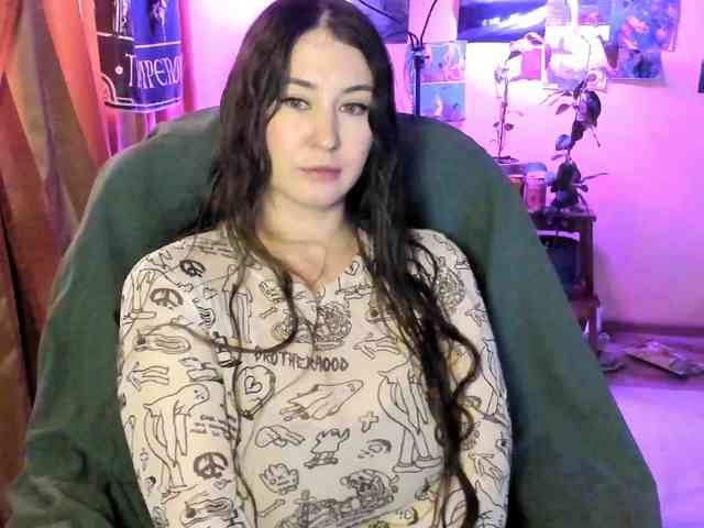 TemptingFable webcam