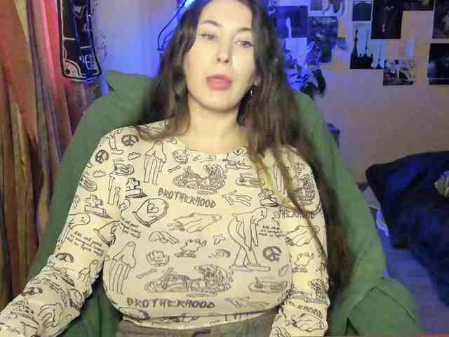 TemptingFable webcam