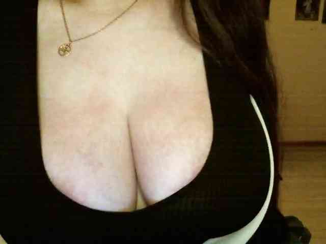 TemptingFable webcam