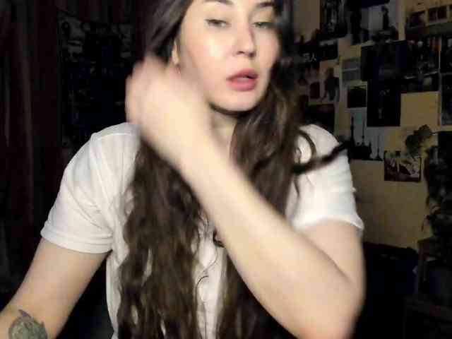 TemptingFable webcam