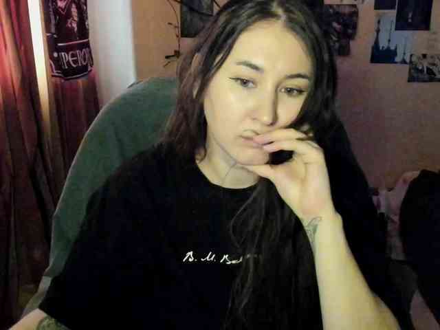 TemptingFable webcam