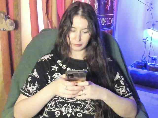 TemptingFable webcam