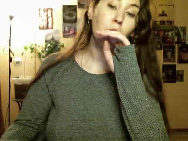 TemptingFable webcam