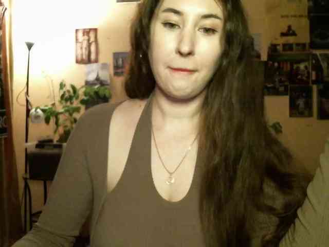 TemptingFable webcam