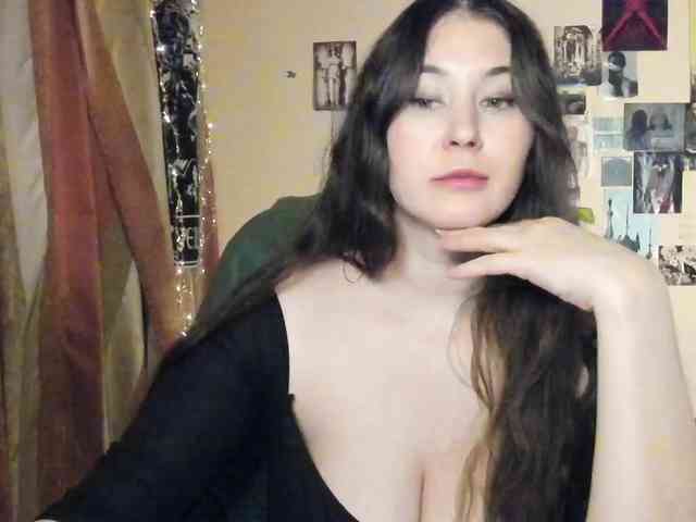 TemptingFable webcam