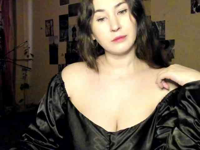 TemptingFable webcam