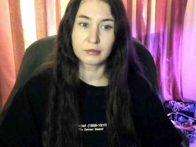 TemptingFable webcam