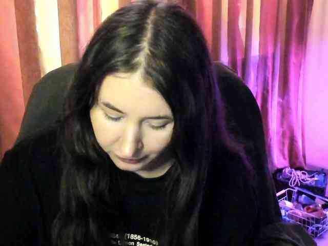 TemptingFable webcam