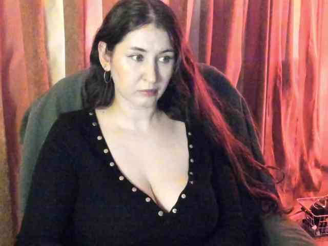 TemptingFable webcam