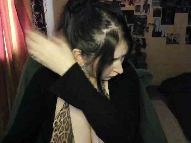 TemptingFable webcam