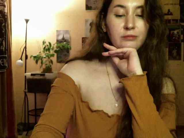 TemptingFable webcam