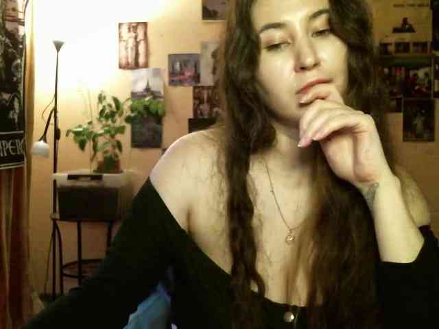 TemptingFable webcam