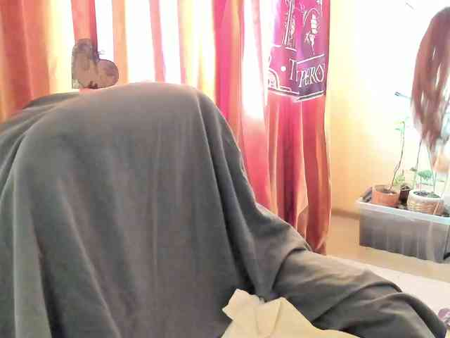 TemptingFable webcam