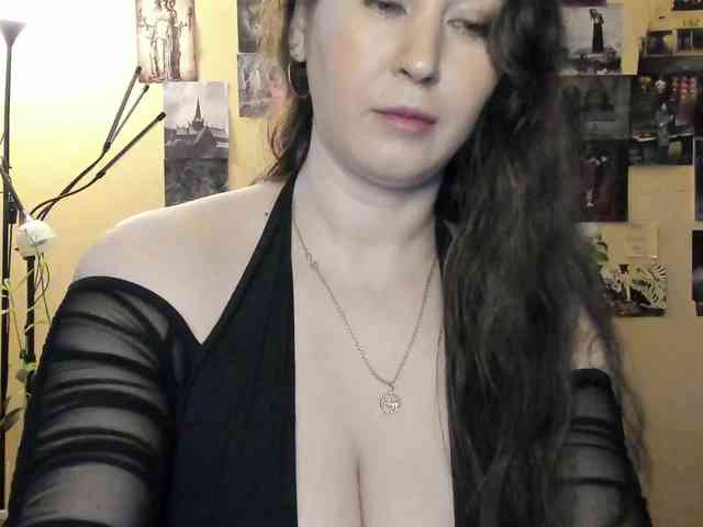 TemptingFable webcam