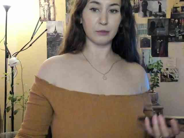 TemptingFable webcam