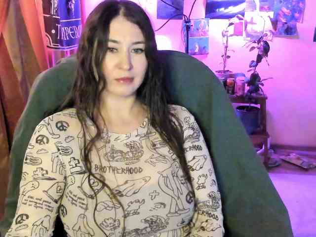 TemptingFable webcam