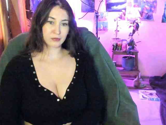 TemptingFable webcam