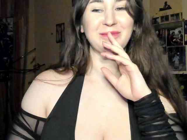 TemptingFable webcam