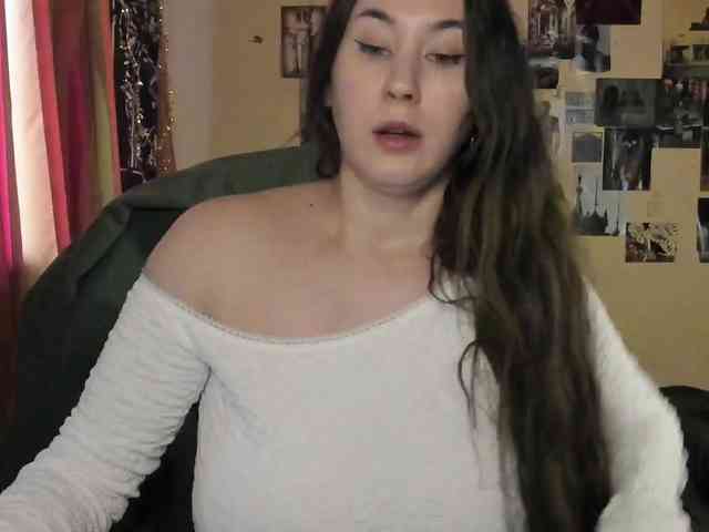 TemptingFable webcam