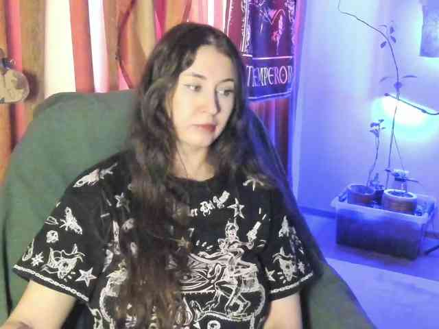 TemptingFable webcam