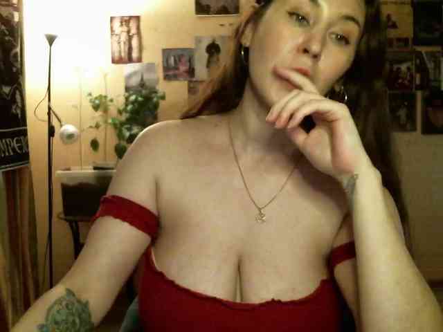 TemptingFable webcam