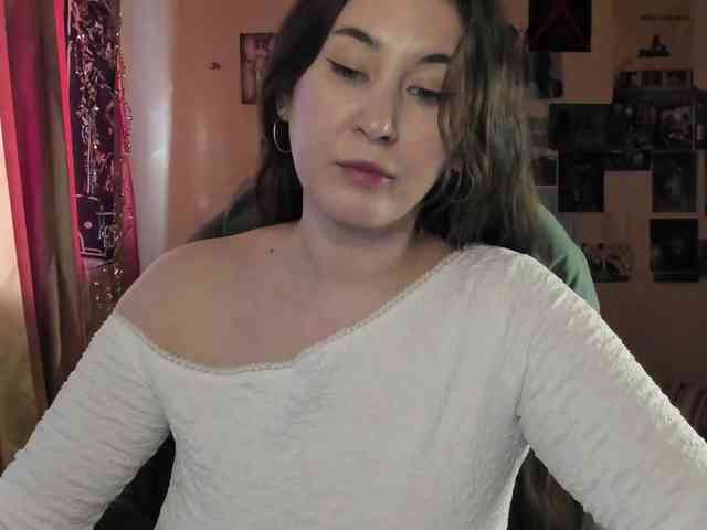 TemptingFable webcam