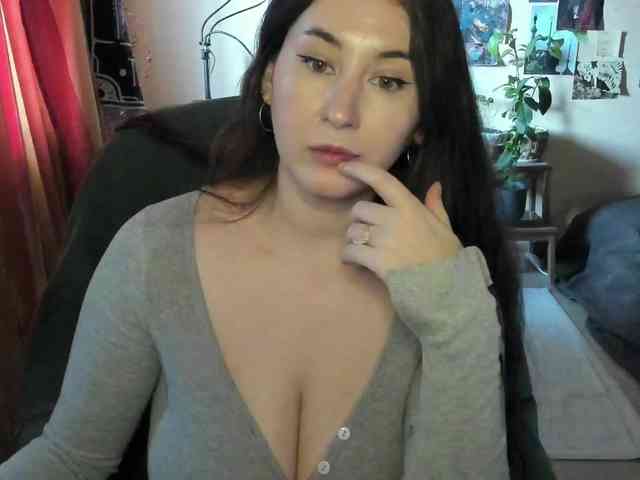 TemptingFable webcam