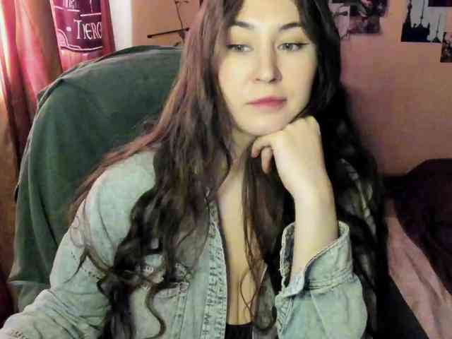 TemptingFable webcam