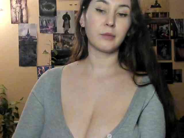 TemptingFable webcam