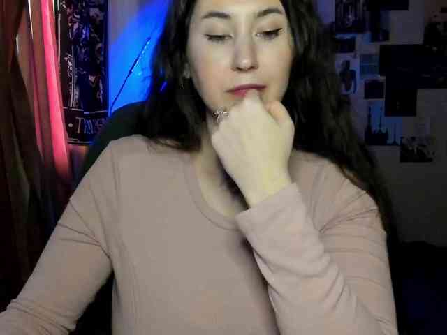 TemptingFable webcam