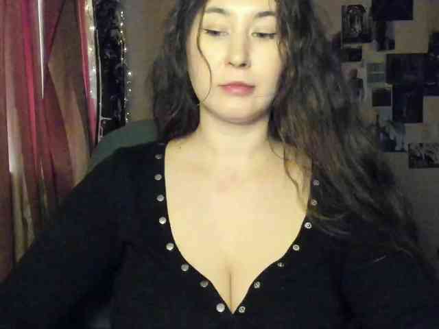 TemptingFable webcam