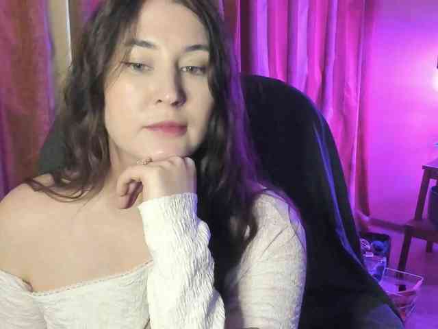 TemptingFable webcam