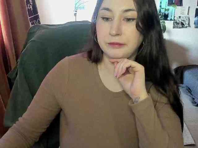 TemptingFable webcam