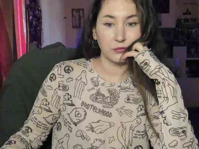 TemptingFable webcam