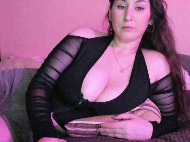 TemptingFable webcam