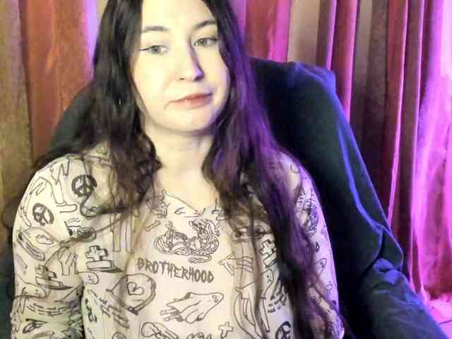 TemptingFable webcam