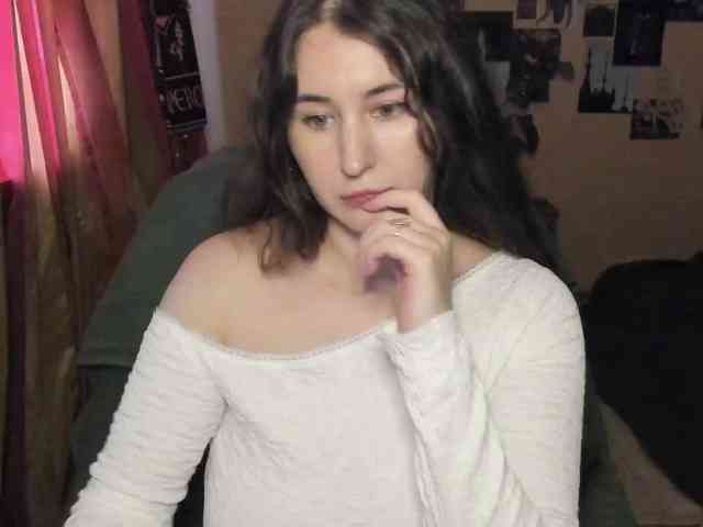 TemptingFable webcam