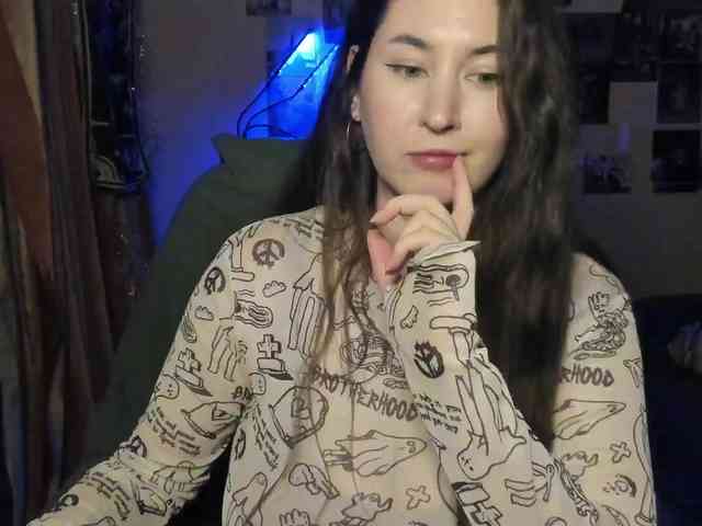 TemptingFable webcam