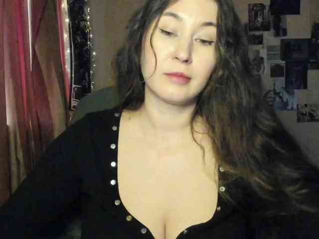 TemptingFable webcam