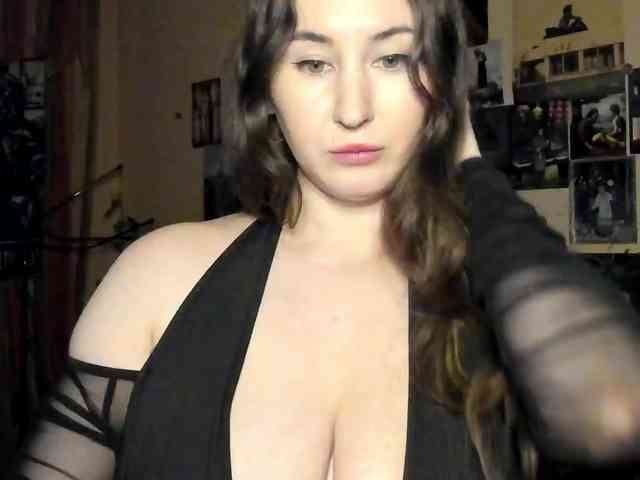 TemptingFable webcam