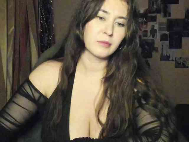 TemptingFable webcam