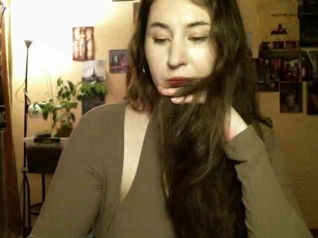 TemptingFable webcam