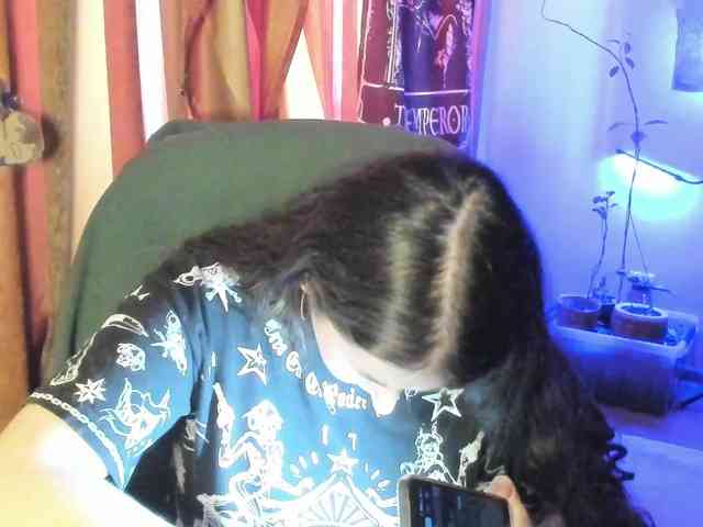 TemptingFable webcam