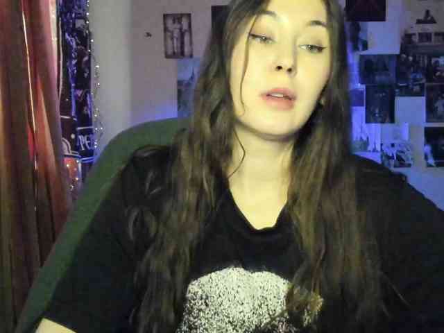 TemptingFable webcam