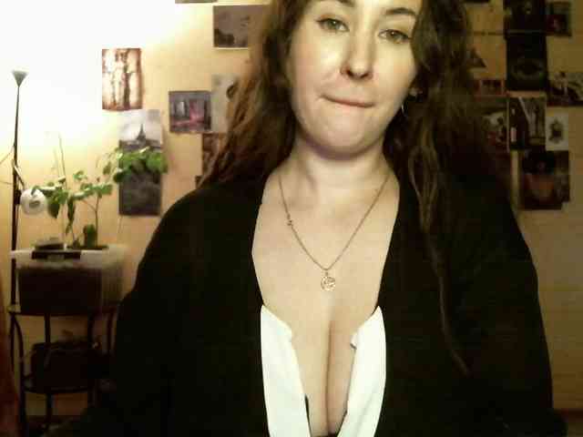 TemptingFable webcam