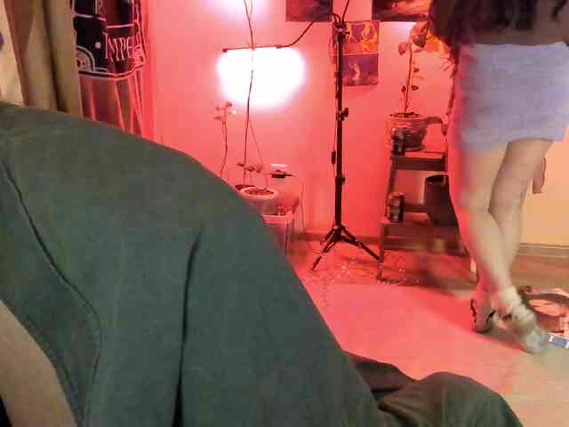 TemptingFable webcam